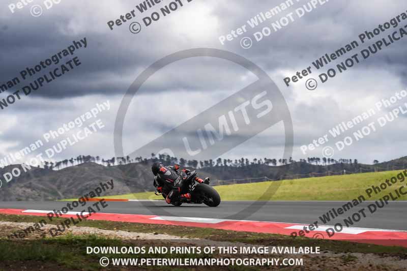 cadwell no limits trackday;cadwell park;cadwell park photographs;cadwell trackday photographs;enduro digital images;event digital images;eventdigitalimages;navarra;no limits trackdays;peter wileman photography;racing digital images;trackday digital images;trackday photos
